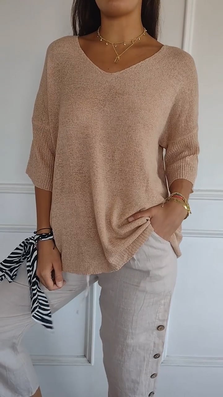 Solid Color Knitted V-neck Top