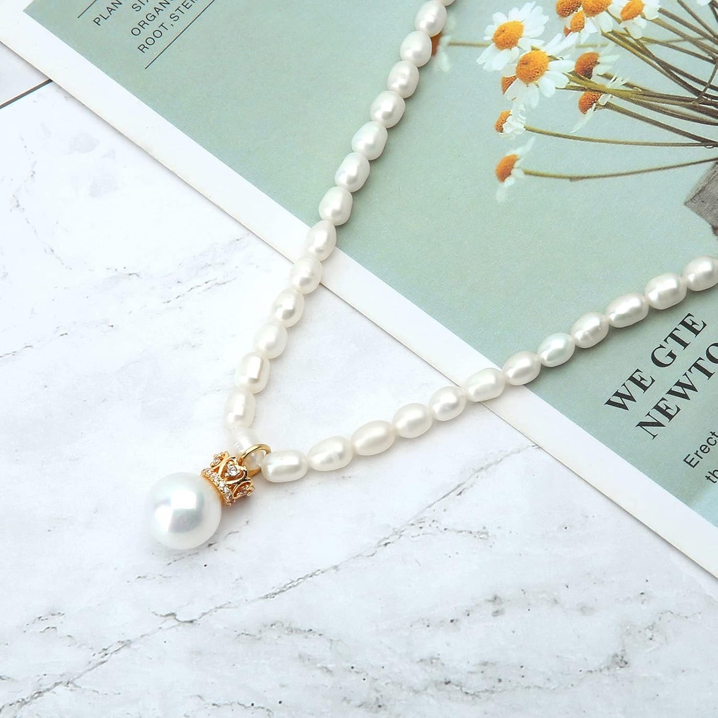 Fashion Women's Natural Freshwater Pearl Necklace