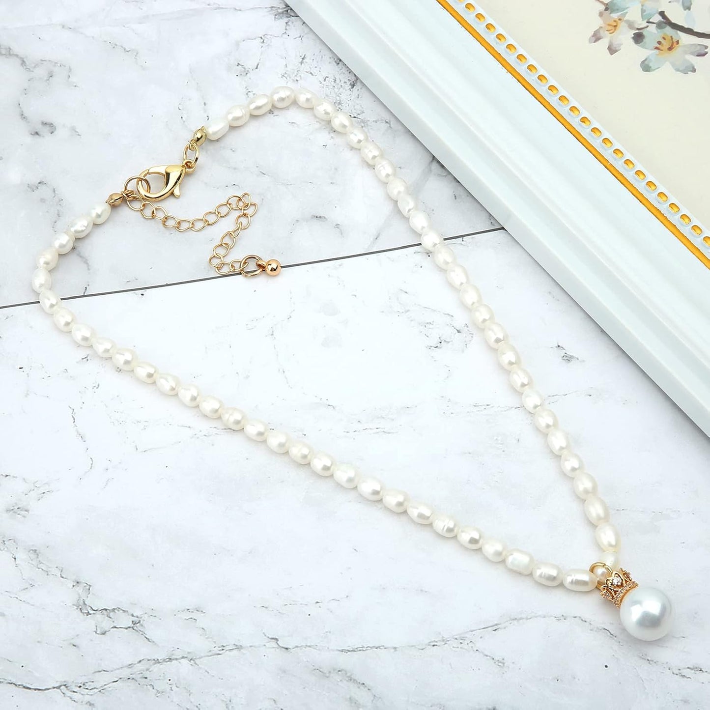 Fashion Women's Natural Freshwater Pearl Necklace