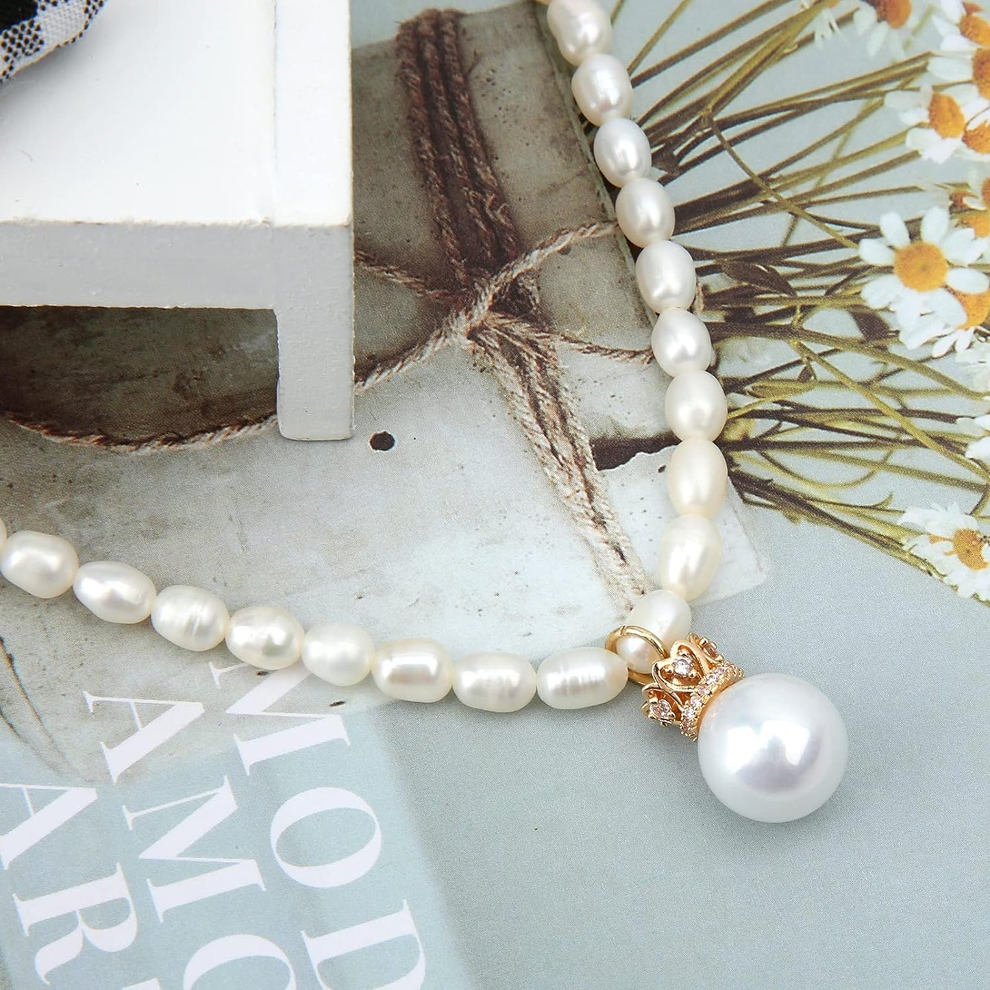 Fashion Women's Natural Freshwater Pearl Necklace