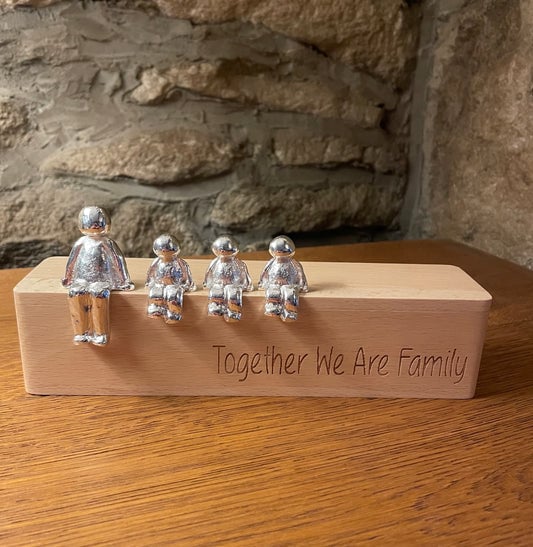 【Graduation season pre-sale】Together We Are Family gift