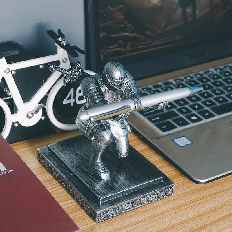 Elegant and Noble Knight Pen Holder