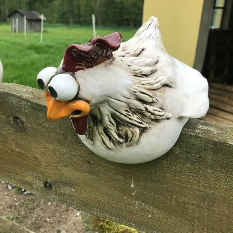 🔥Funny Chicken Garden Fence Decoration