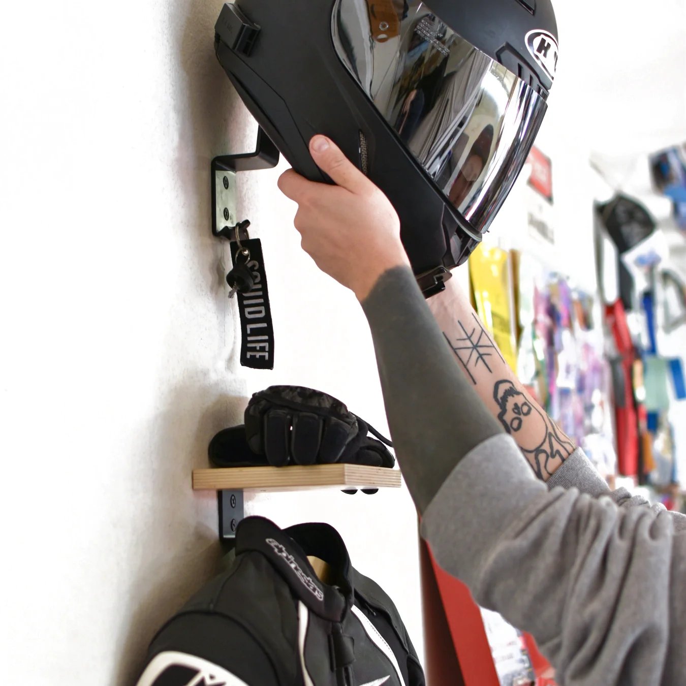 MOTORCYCLE GEAR & HELMET RACK