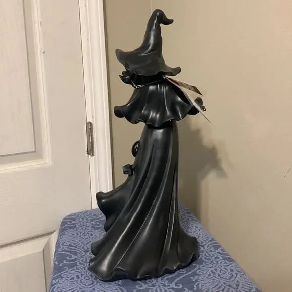 Witch With LED Lantern Decoration