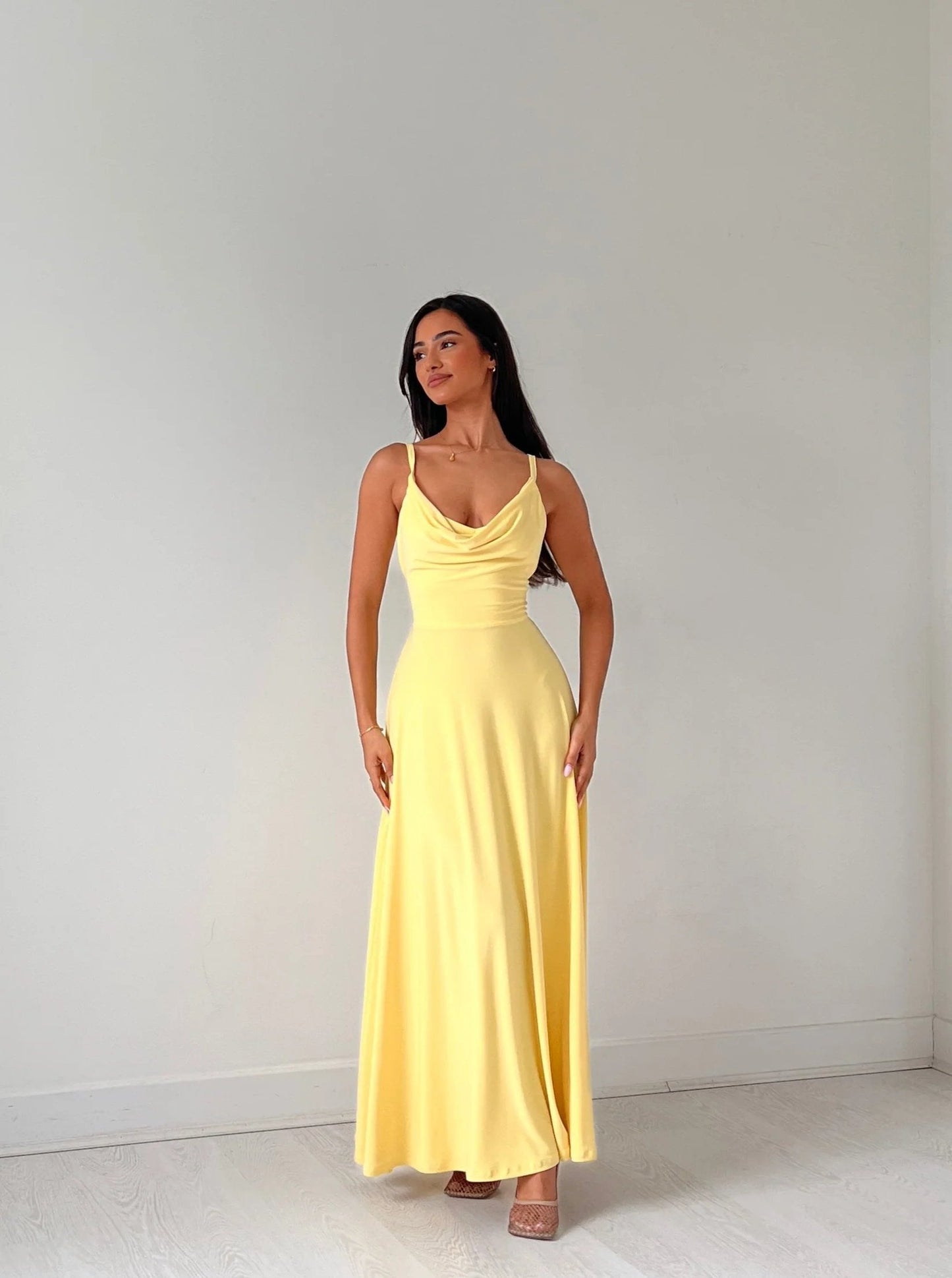 🔥Lulah Drape Maxi Dress with Built-in Bra(Our store’s products)